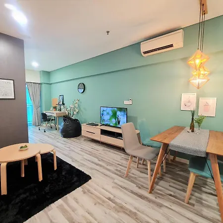 Summer Suites Apartment @Klcc By Sarah'S Lodge Kuala Lumpur Luaran gambar