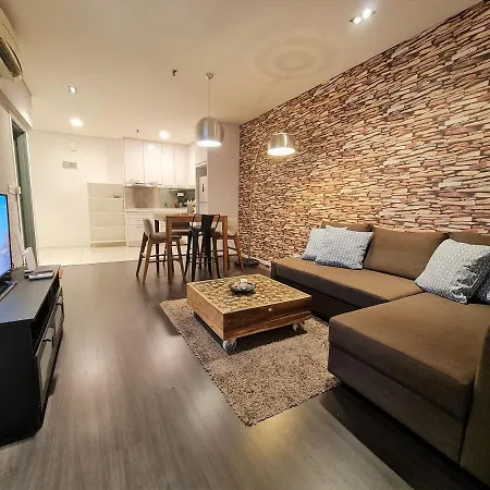 Summer Suites Apartment @Klcc By Sarah'S Lodge Kuala Lumpur Luaran gambar