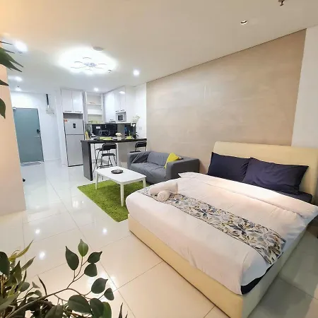 Summer Suites Apartment @Klcc By Sarah'S Lodge Kuala Lumpur Luaran gambar