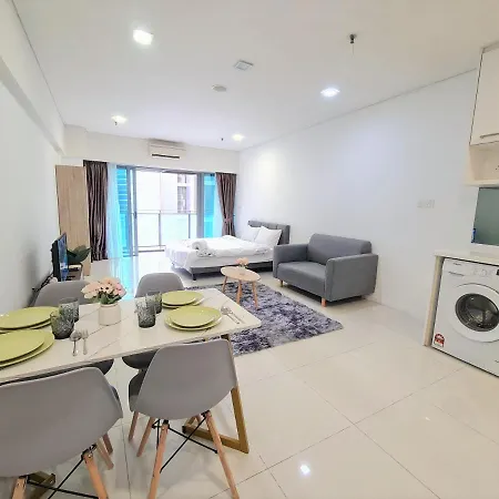 Summer Suites Apartment @Klcc By Sarah'S Lodge Kuala Lumpur Luaran gambar